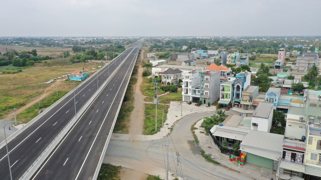 Đòn bẩy hạ tầng giúp BĐS khu Nam Sài Gòn dậy sóng những ngày cận Tết - Ảnh 1.