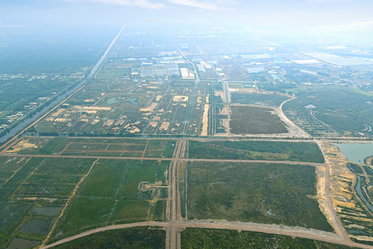 Đất nền phía Tây Sài Gòn hưởng lợi từ hạ tầng giao thông kết nối - 1