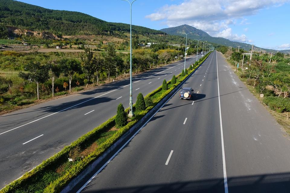 Thành lập Ban quản lý dự án để thúc tiến độ cao tốc Tân Phú- Bảo Lộc - ảnh 1