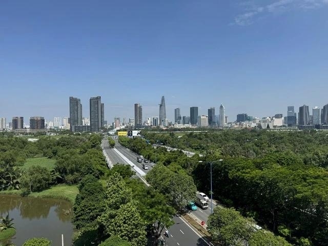 Bất Động Sản Tăng Giá Mạnh: Nguyên Nhân và Tác Động