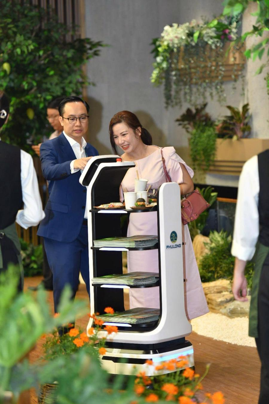 Phú Long ra mắt Phu Long Pavilion và nhà mẫu Essensia Sky tại Nam Sài Gòn