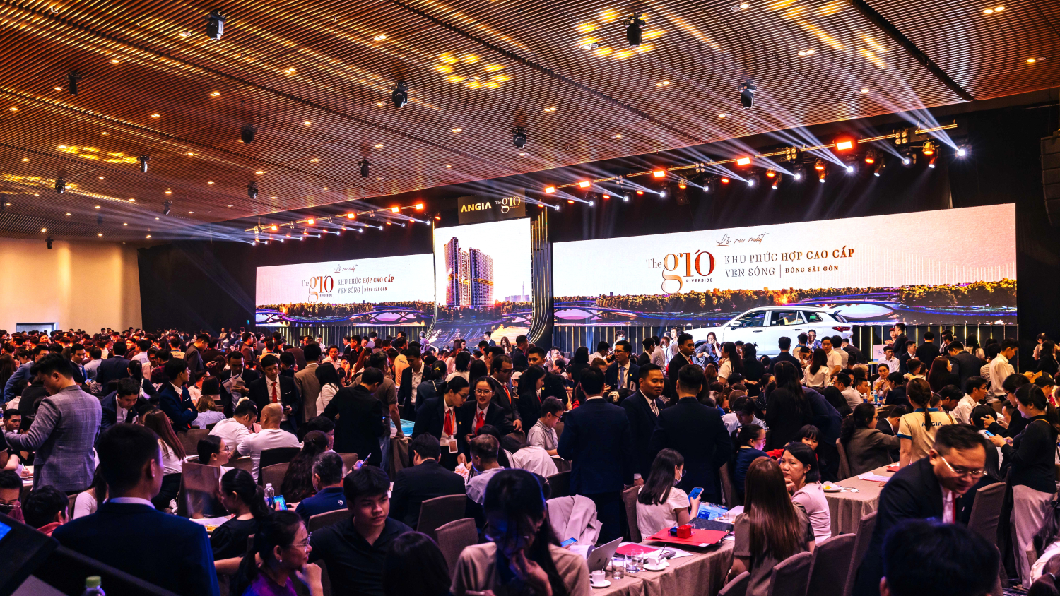 Bùng nổ lễ ra mắt The Gió Riverside: 1.200 căn hộ có chủ trong tích tắc Bùng nổ lễ ra mắt The Gió Riverside: 1.200 căn hộ có chủ trong tích tắc