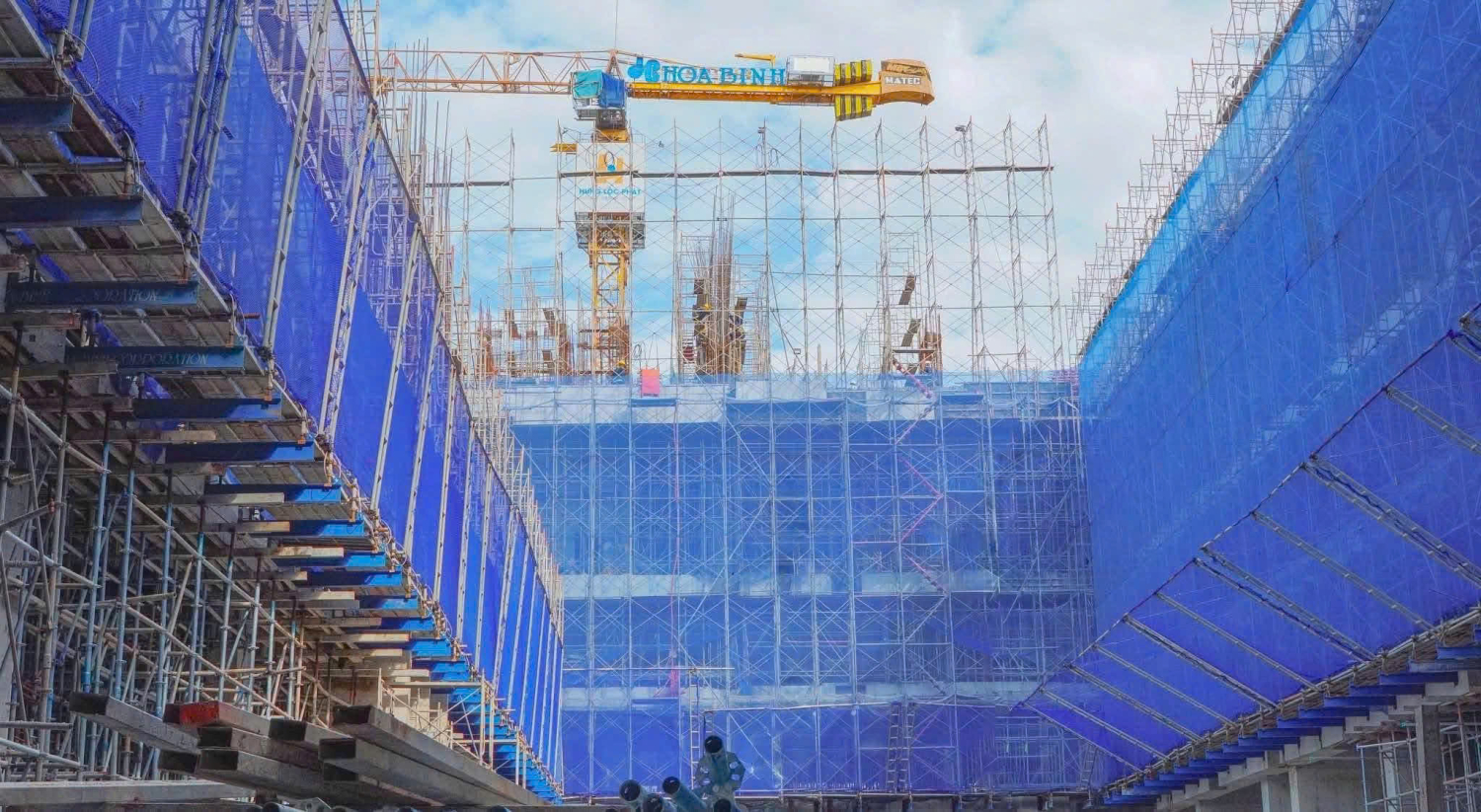 672688208 3459837187515013 8512293131329307103 N