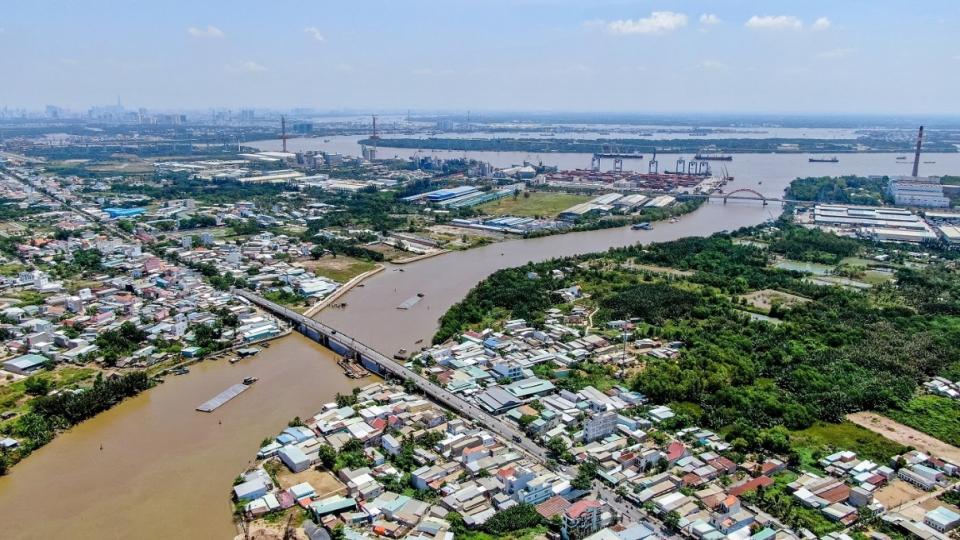 Đại đô thị Nam Sài Gòn “lăm le” vượt mặt khu Đông - 2